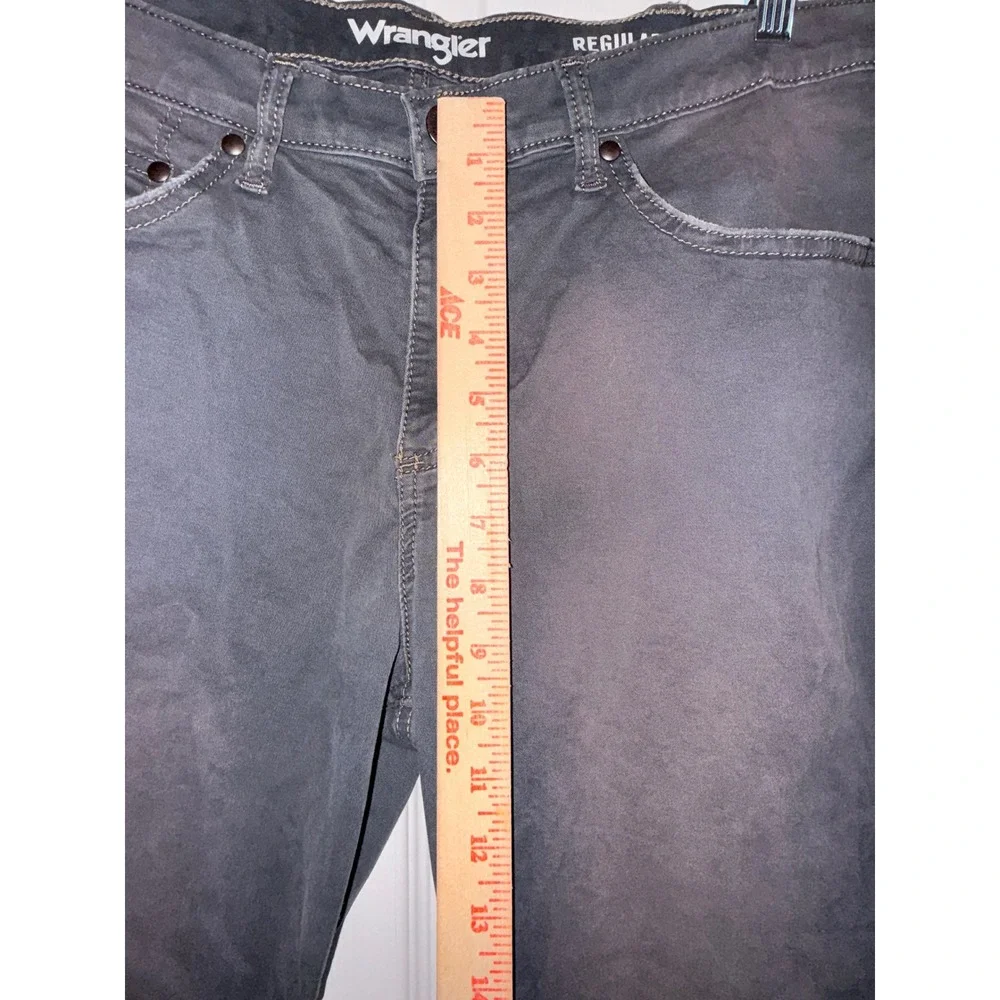 Wrangler distressed ensures